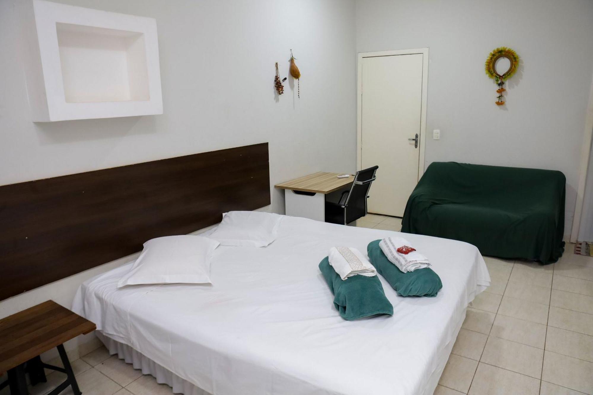 Hotel Pousada Dos Bosques - Refugio Urbano Куяба Екстер'єр фото