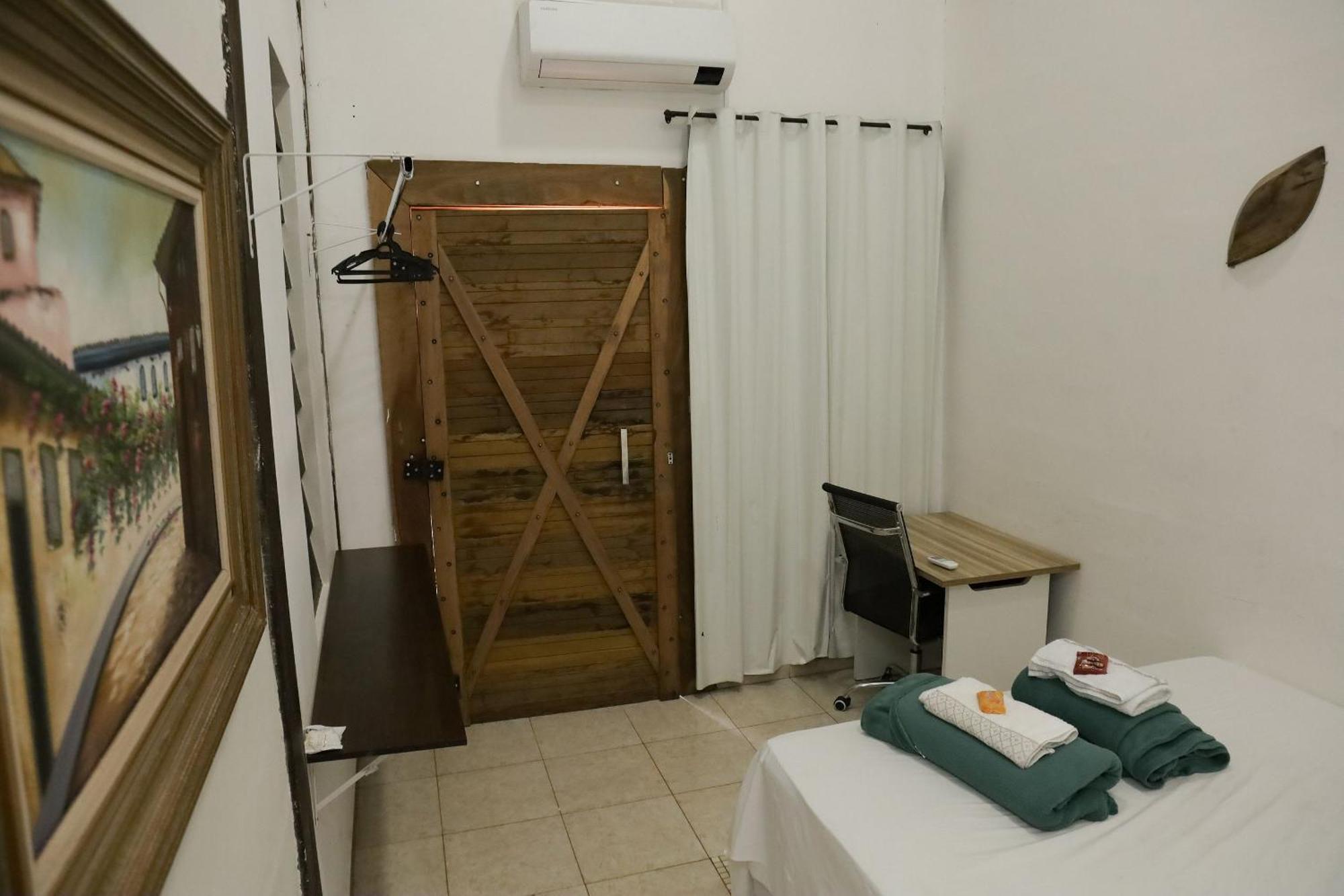 Hotel Pousada Dos Bosques - Refugio Urbano Куяба Екстер'єр фото