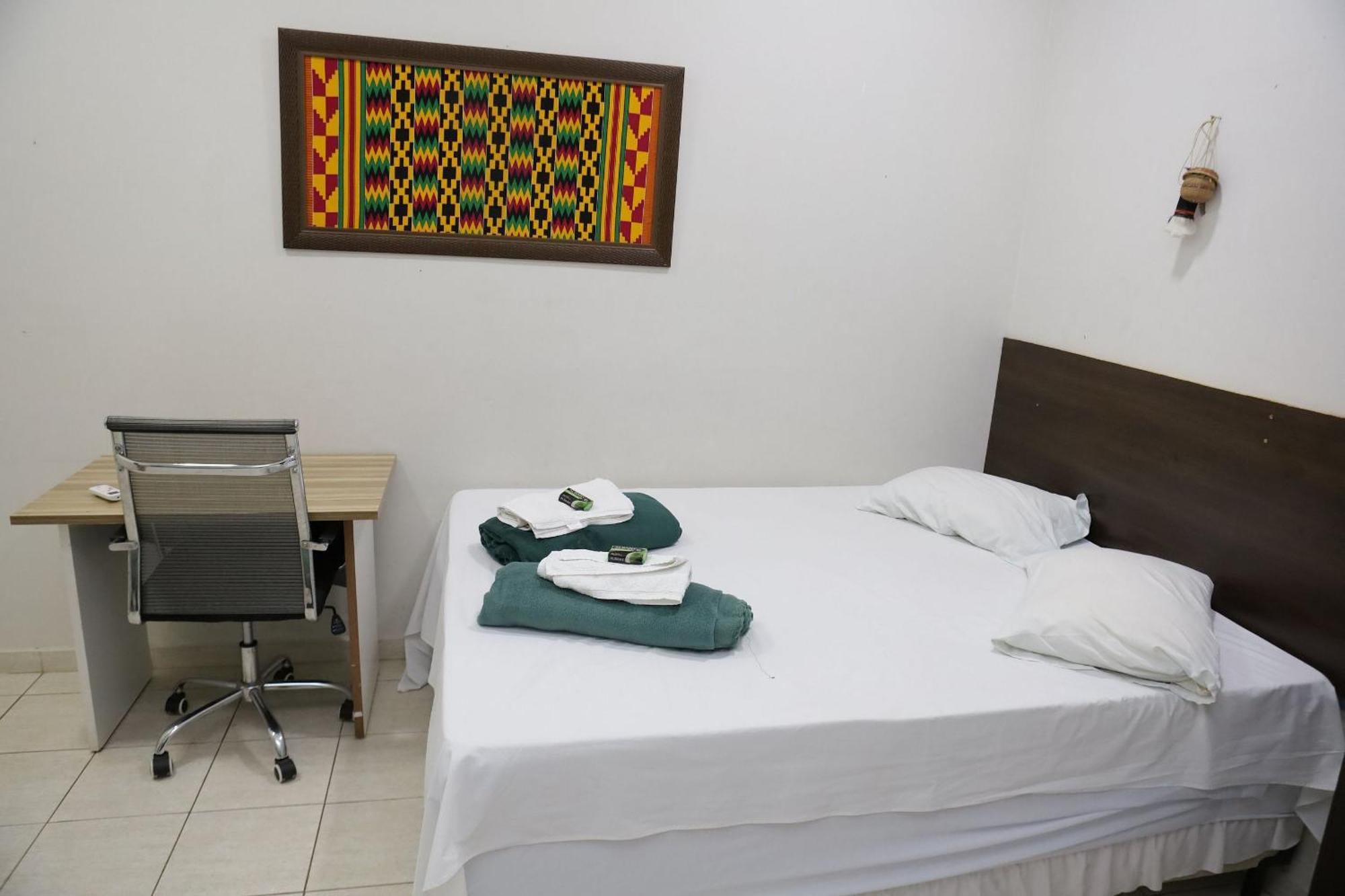 Hotel Pousada Dos Bosques - Refugio Urbano Куяба Екстер'єр фото