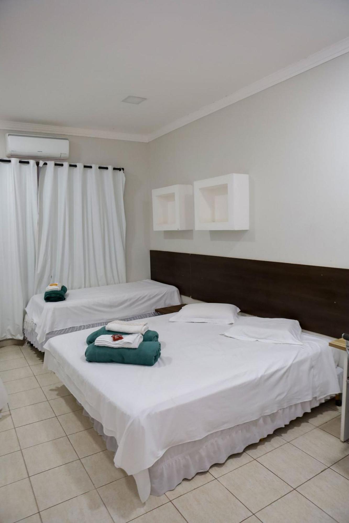 Hotel Pousada Dos Bosques - Refugio Urbano Куяба Екстер'єр фото