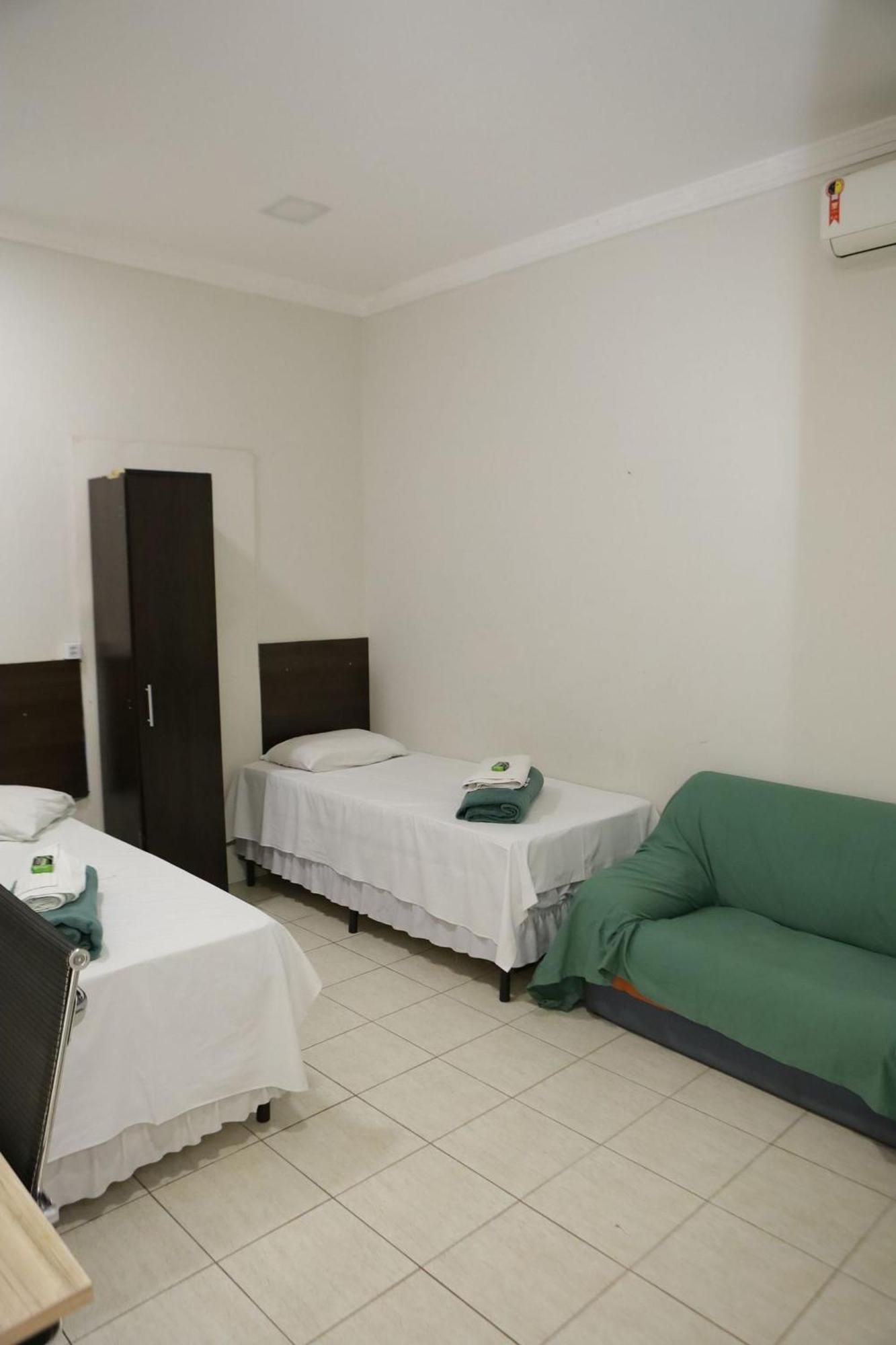 Hotel Pousada Dos Bosques - Refugio Urbano Куяба Екстер'єр фото